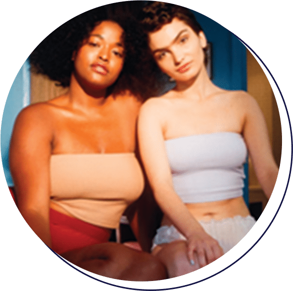 two women with healthy body images