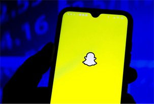 snapchat app opened on iphone
