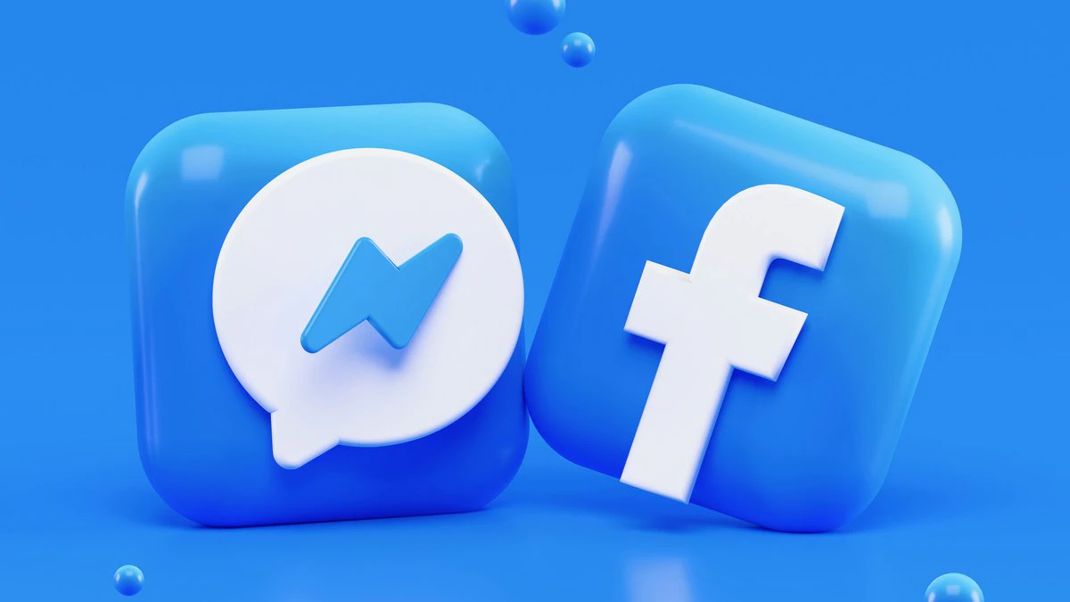 Messenger and Facebook logos