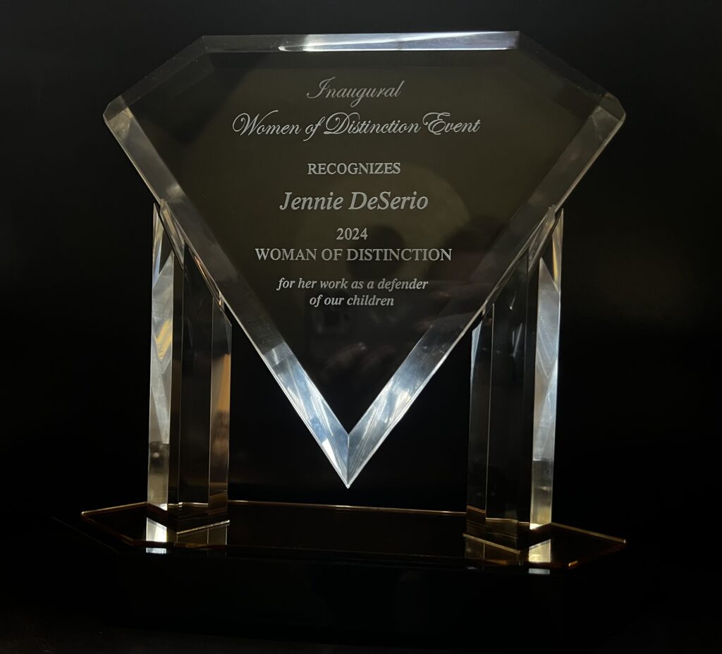 Jennie_DeSerio_award