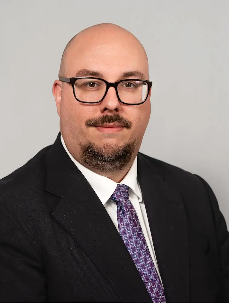 Headshot Photo of Attorney Justin Olson