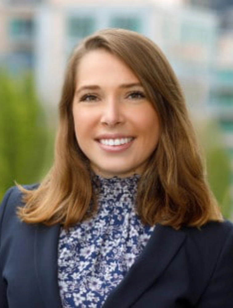 Madeline Basha headshot